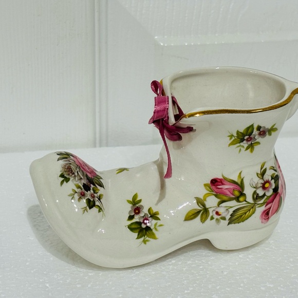 Vintage Old Foley Harmony Rose Porcelain Boot - Picture 2 of 8